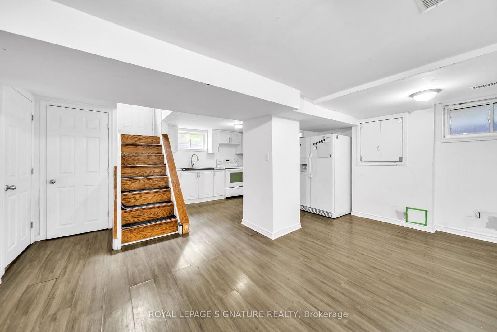 43 Parkside Drive, Unit Basement - Image 6