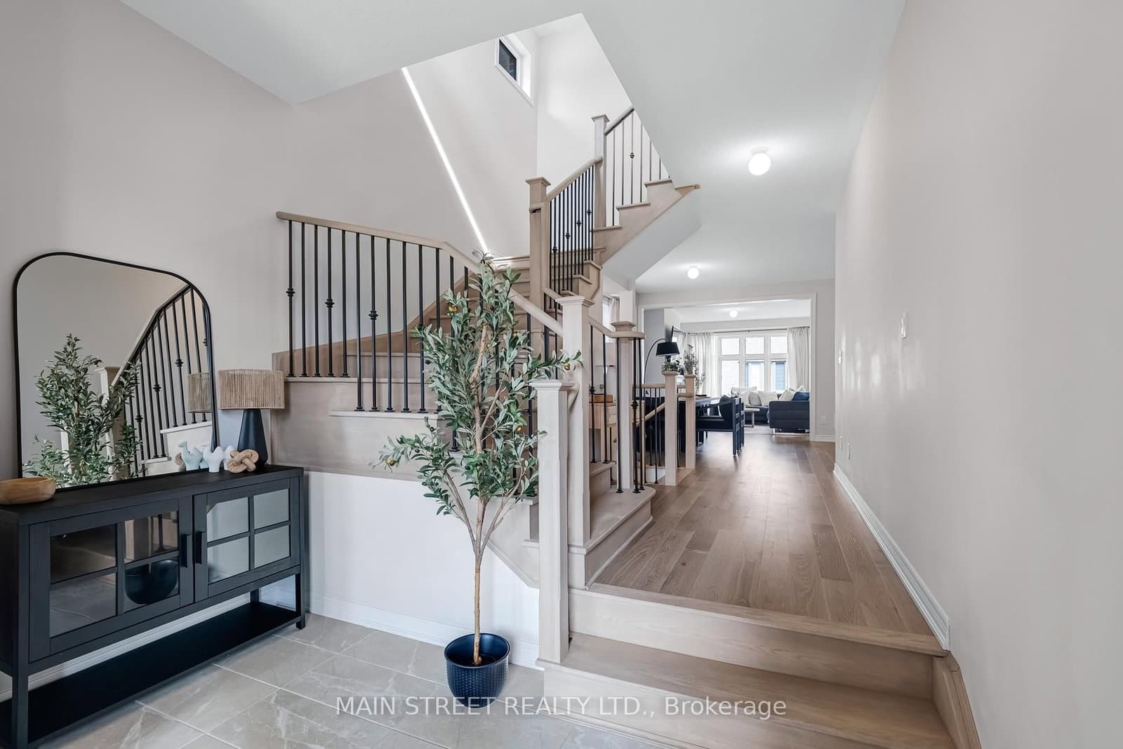 15 Ainslie Hill Crescent - Image 5