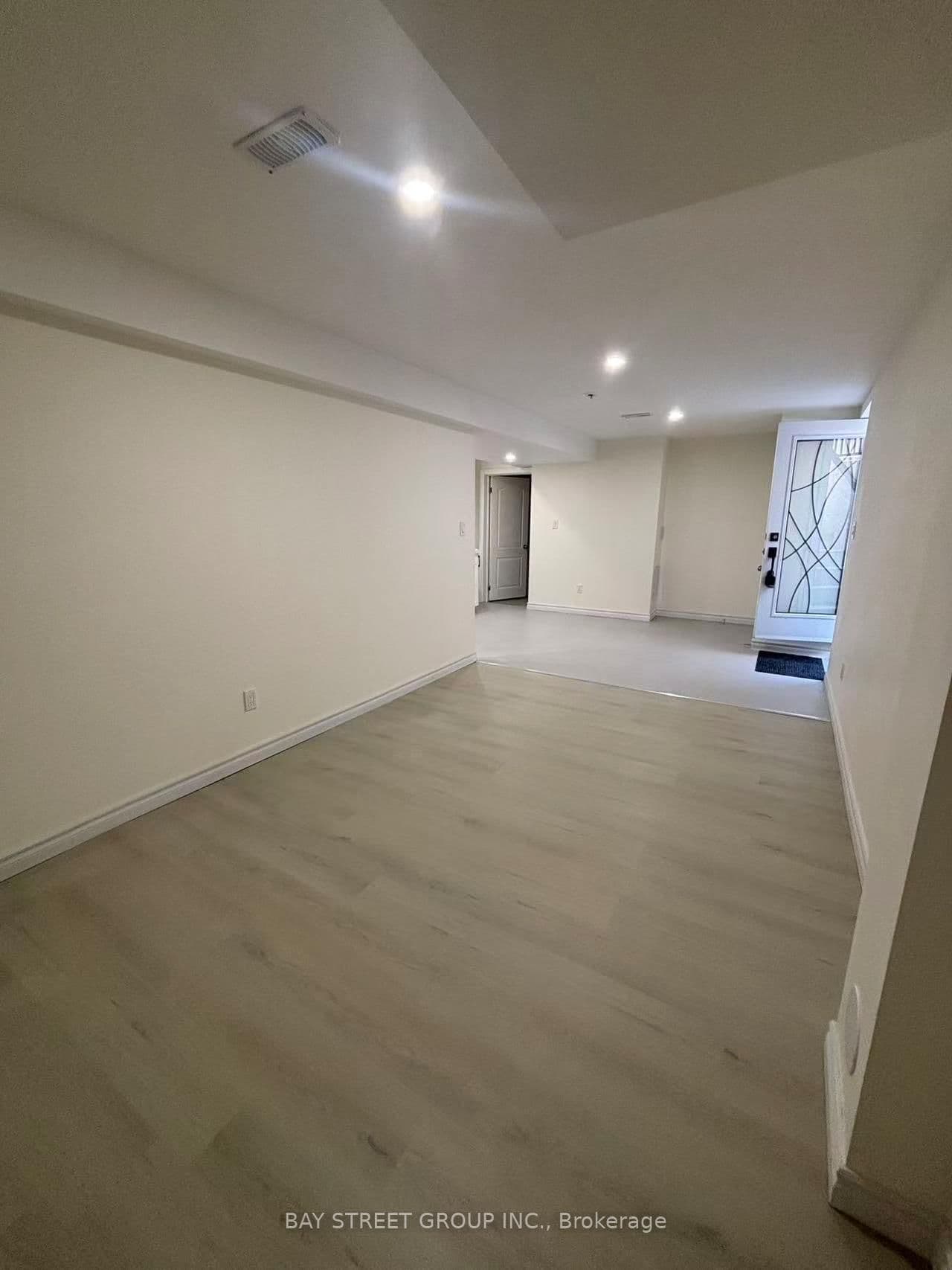 33 Jeffrey Nihda Crescent, Unit BASEMENT - Image 5