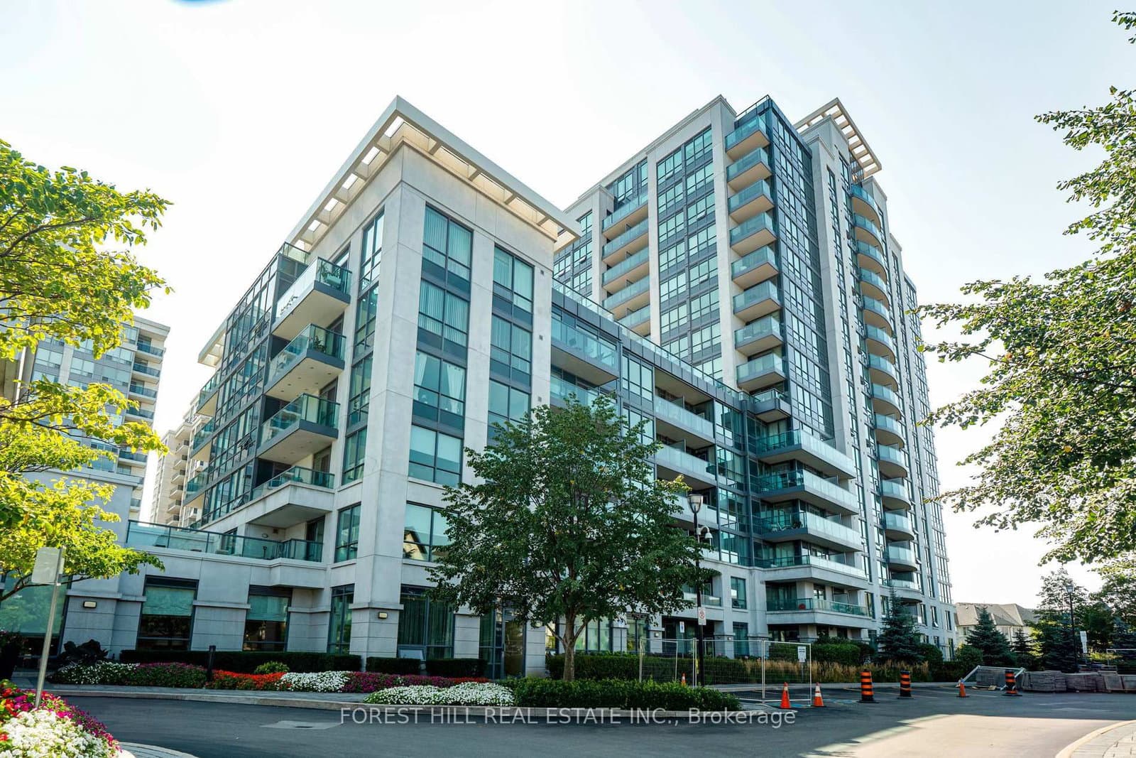 30 North Park Road, Unit 214 - Image 1