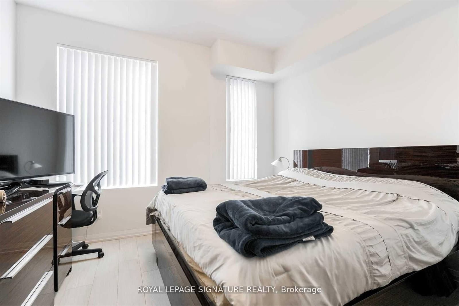 1010 Portage Parkway, Unit Th12 - Image 3
