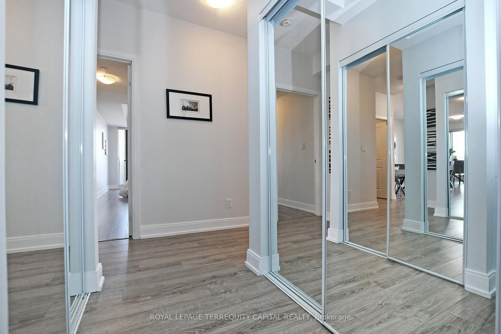 9608 Yonge Street, Unit 1011 - Image 5