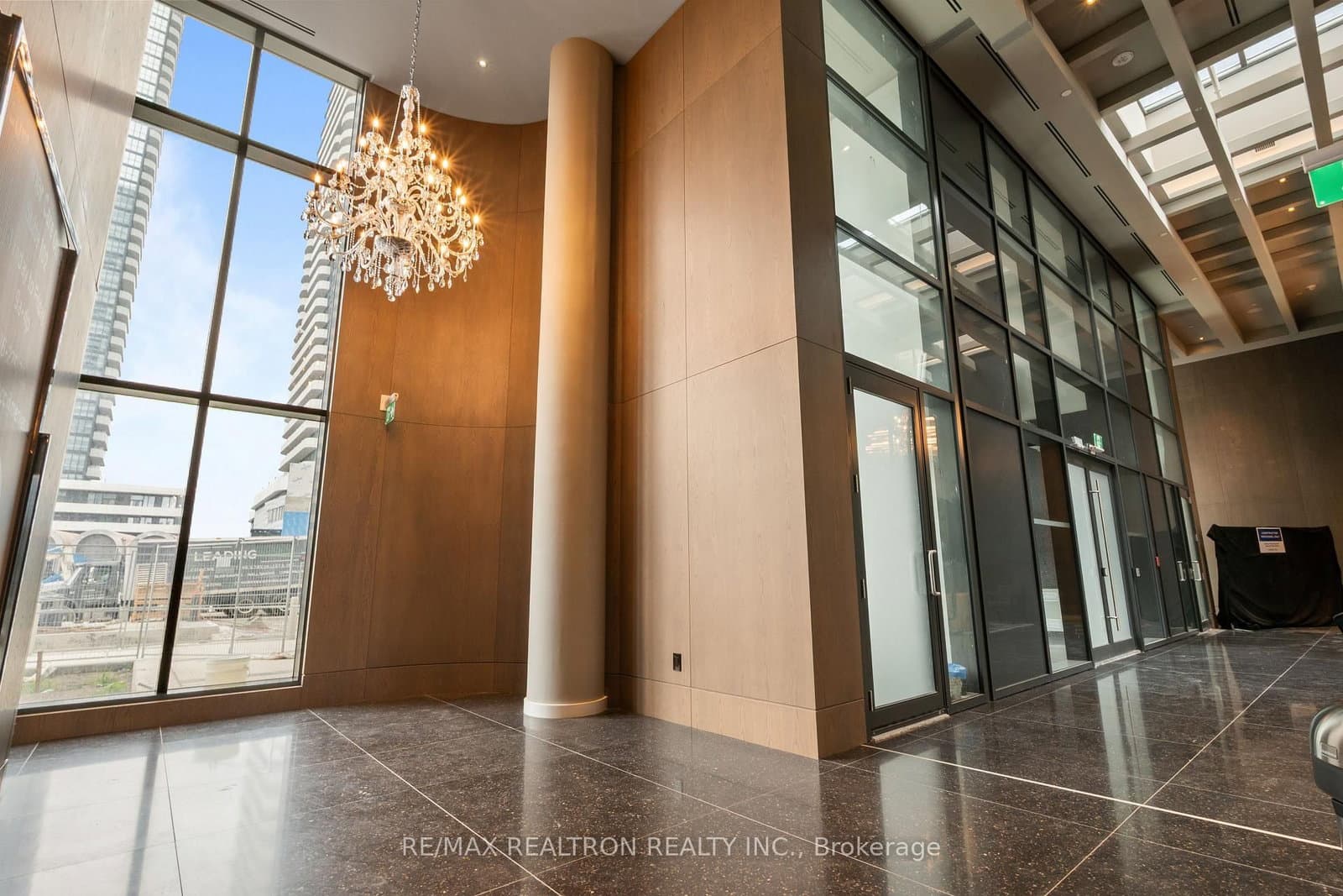 28 Interchange Way, Unit 2616 - Image 3
