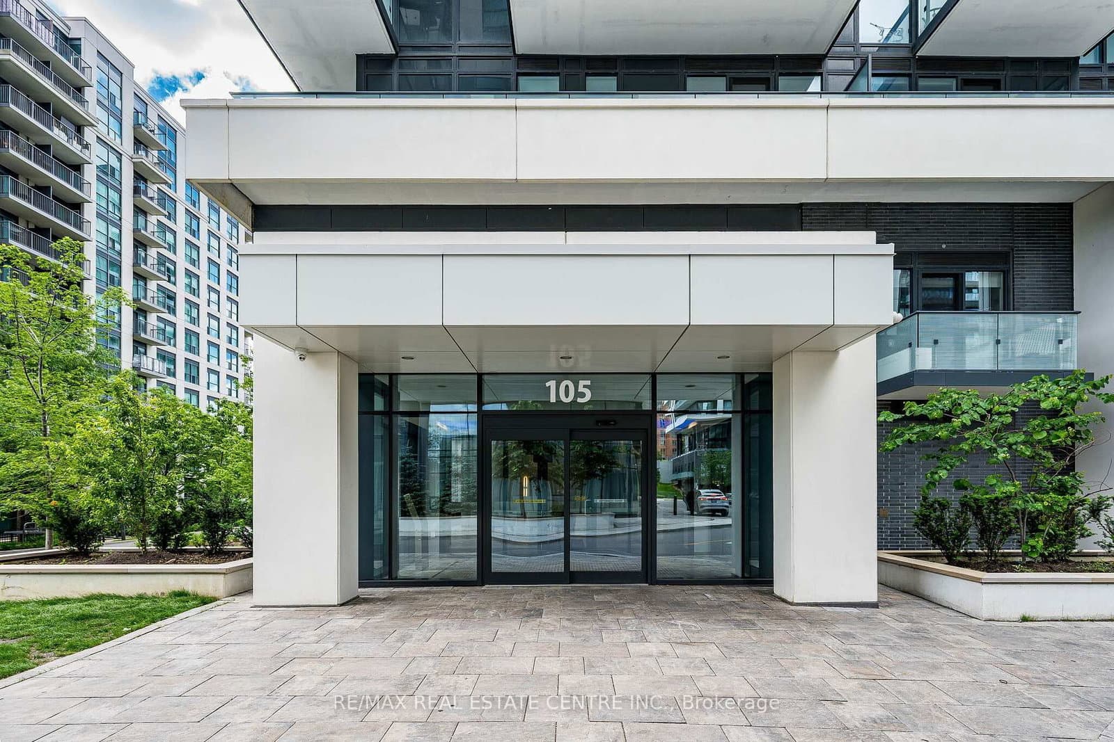 105 Oneida Crescent, Unit 1909 - Image 2