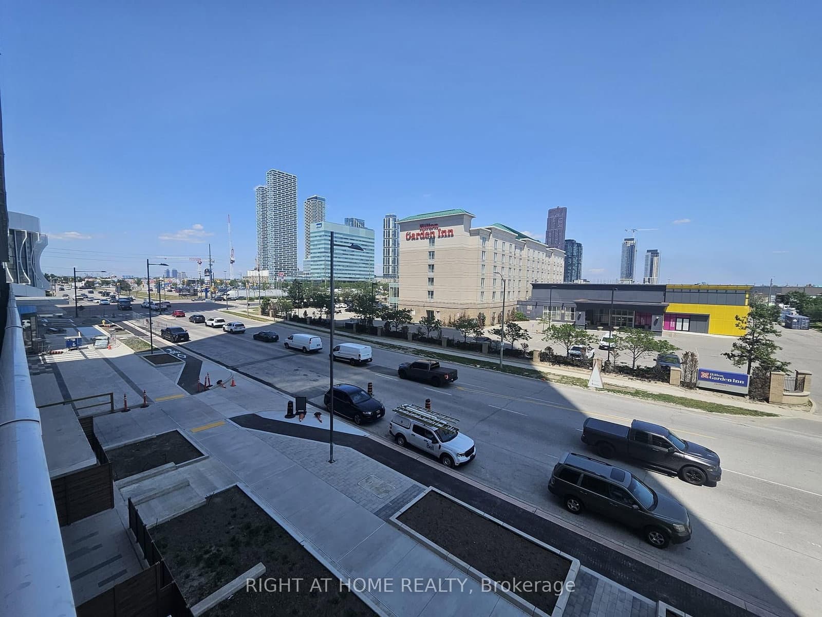 28 Interchange Way, Unit 316 - Image 4
