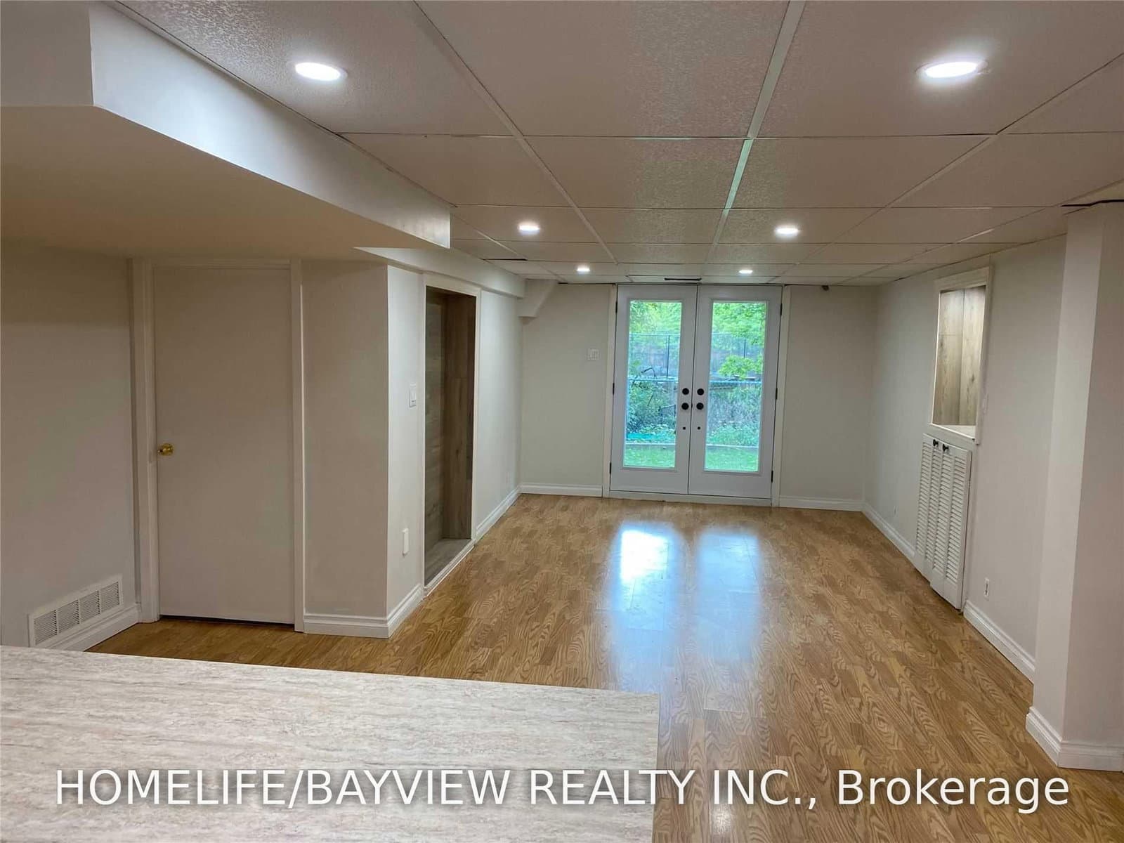 36 Eleanor Circle, Unit Lower - Image 5