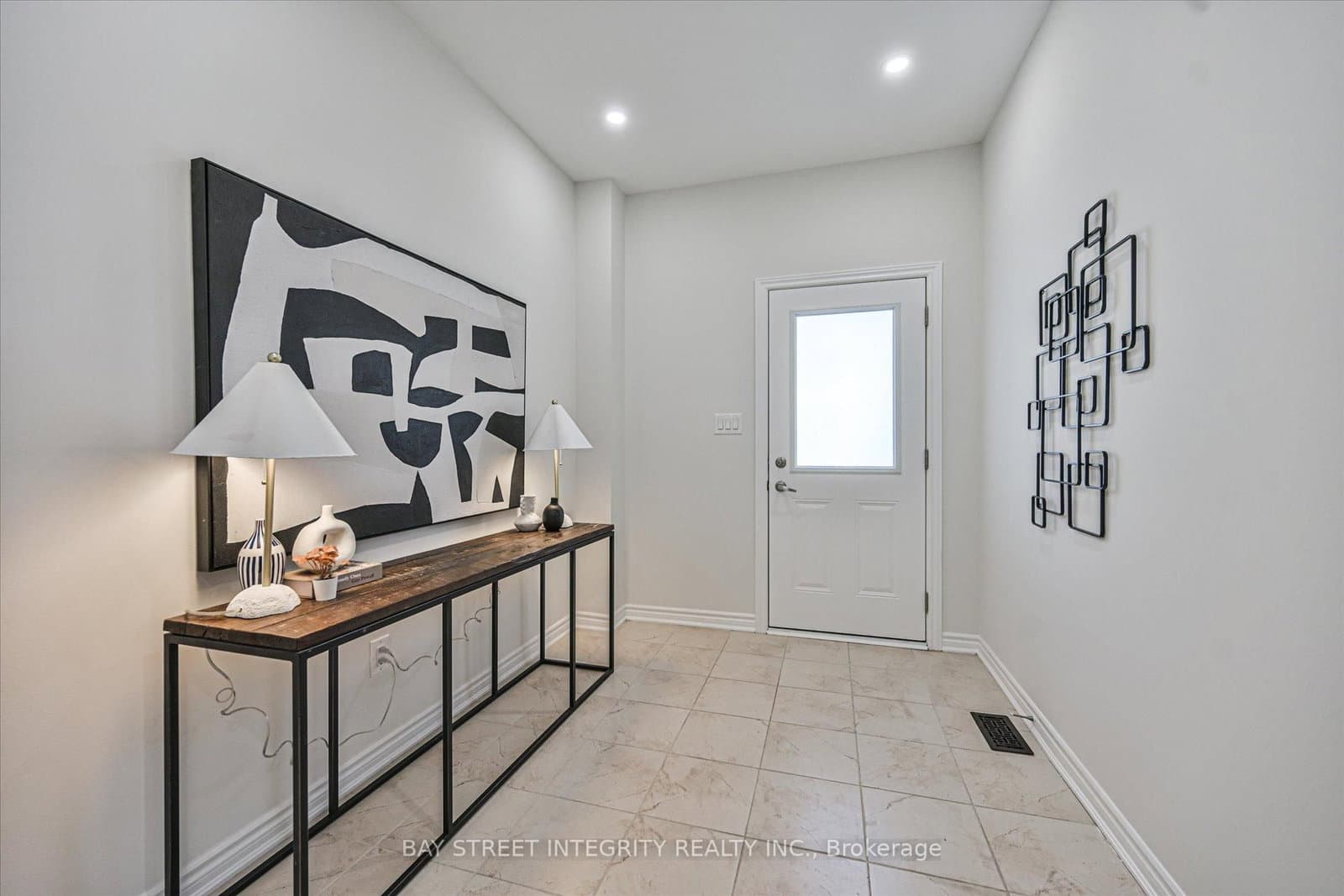 23 Chicago Lane - Image 4