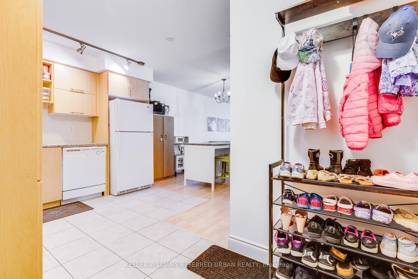60 South Town Centre Boulevard, Unit 318 - Image 6