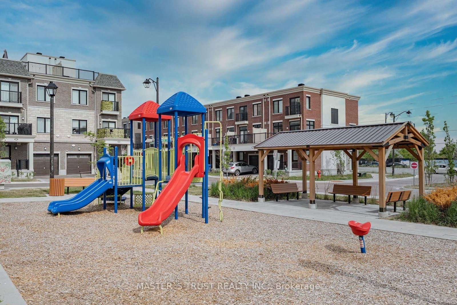 110 Covington Crescent - Image 3