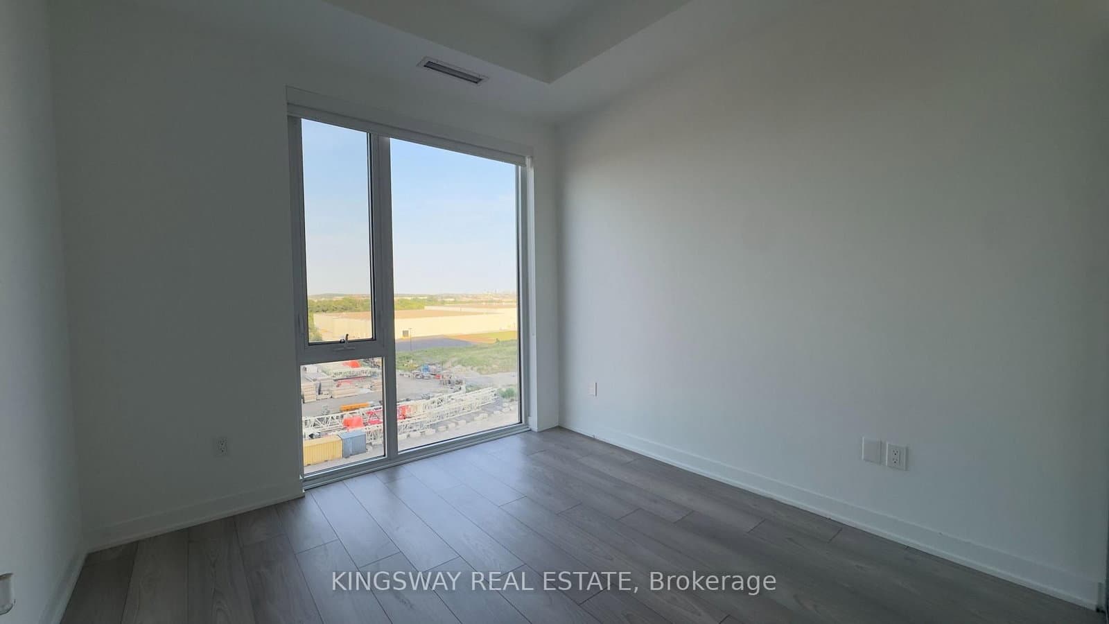474 Caldari Road, Unit 610 - Image 4