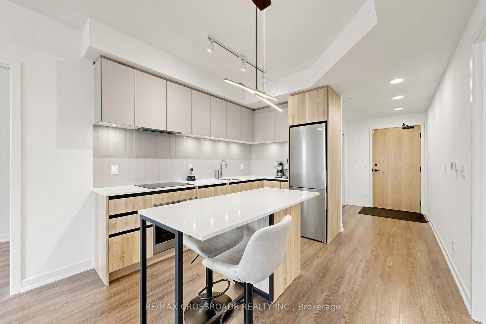 7950 Bathurst Street, Unit 902 - Image 6