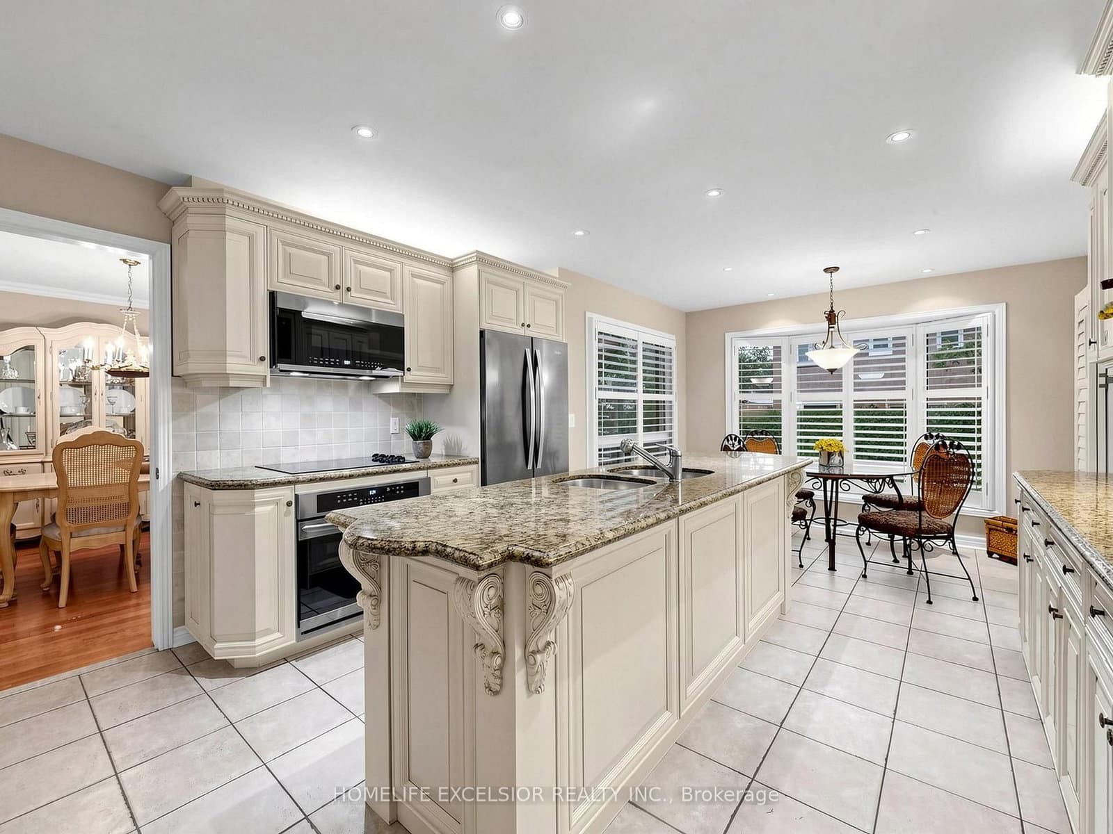 17 Black Cherry Drive - Image 6