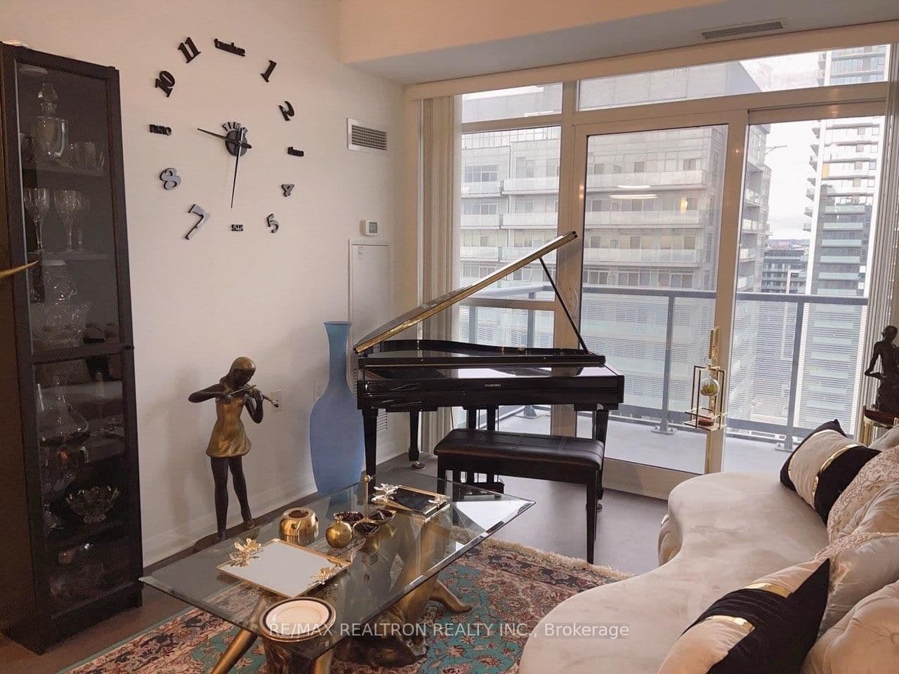 55 Oneida Crescent E, Unit 1909 - Image 4