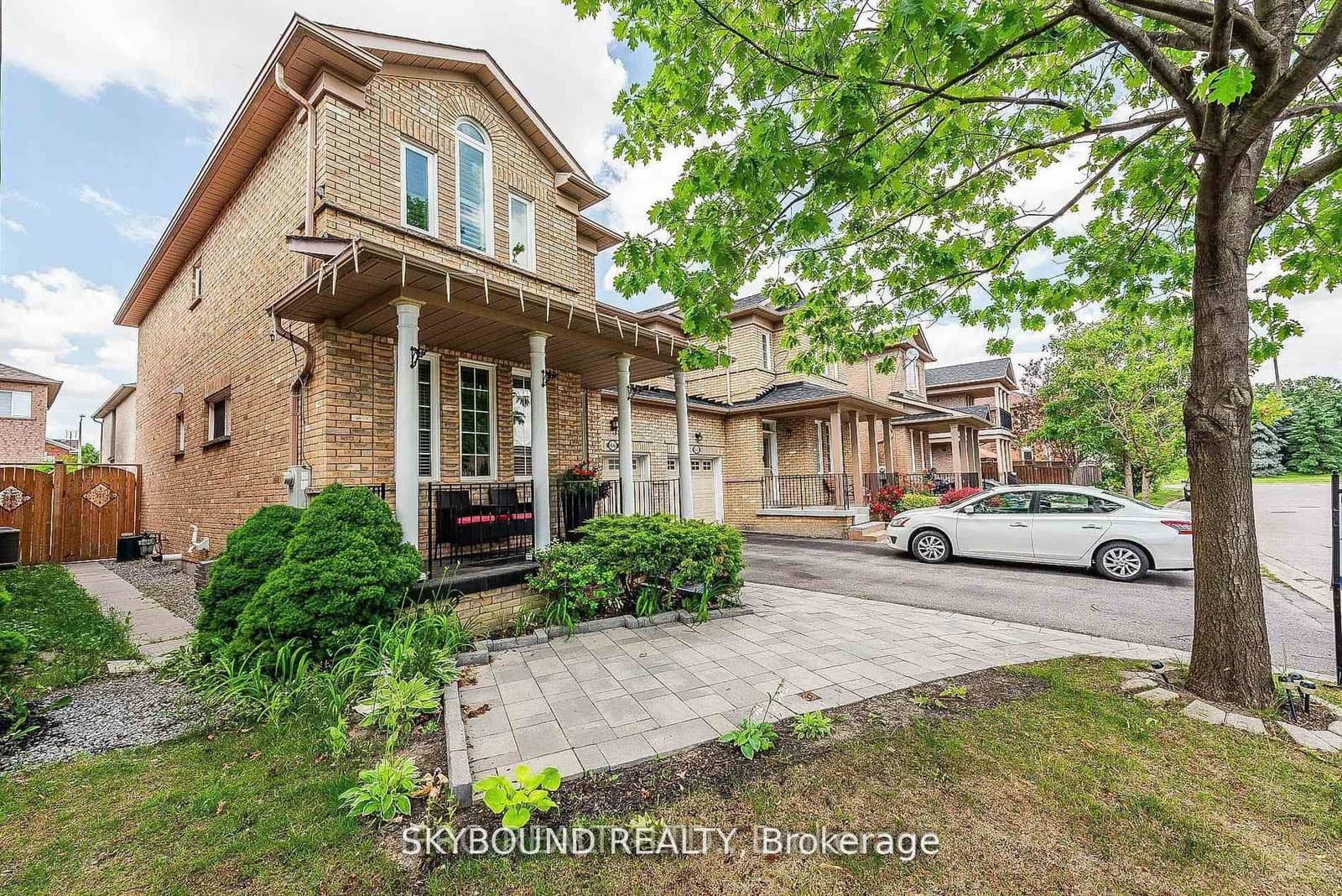 66 Skylark Drive - Image 4