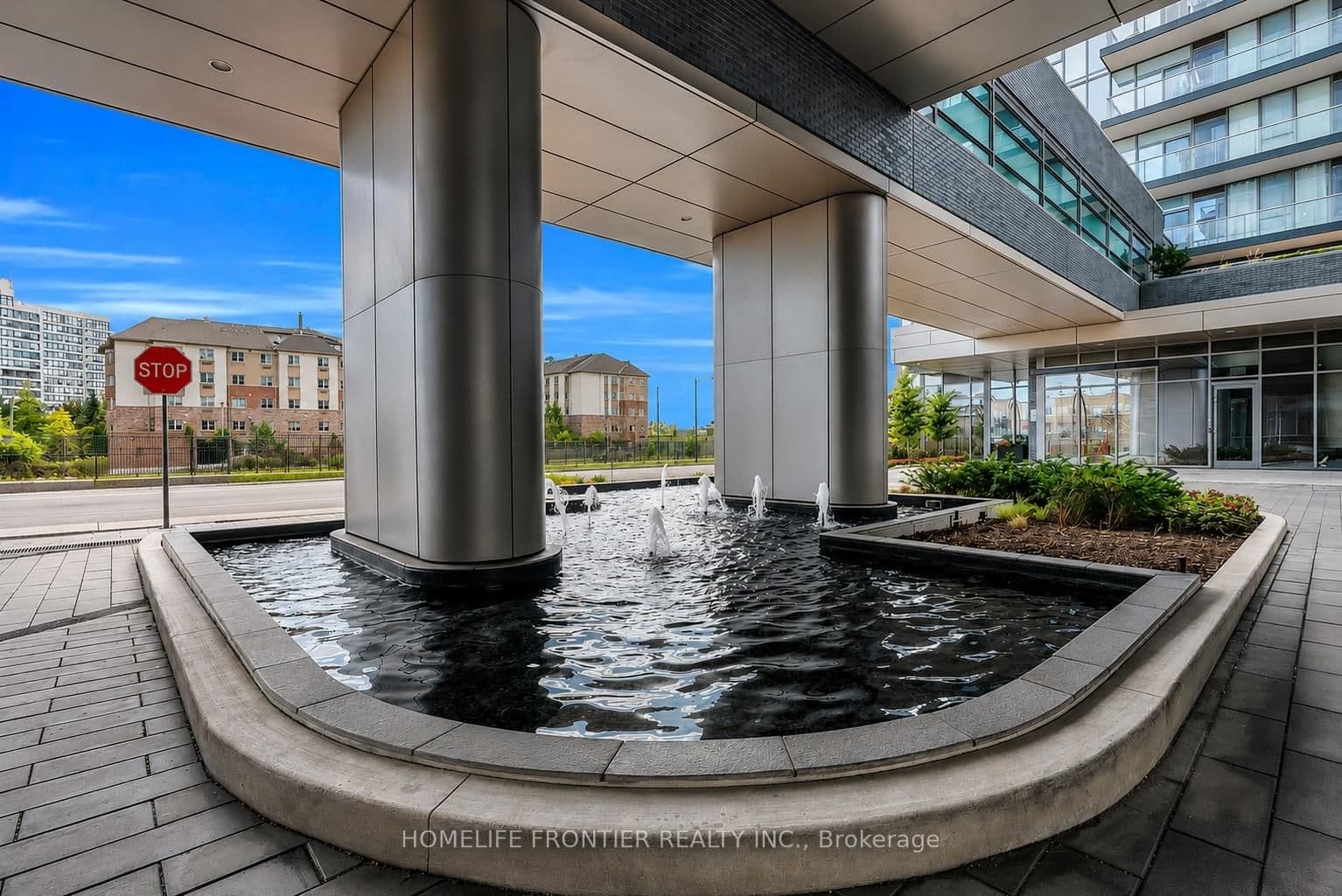 20 Gatineau Drive, Unit 301 - Image 2