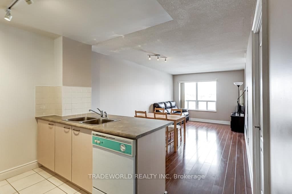 51 Saddlecreek Drive, Unit 501 - Image 6