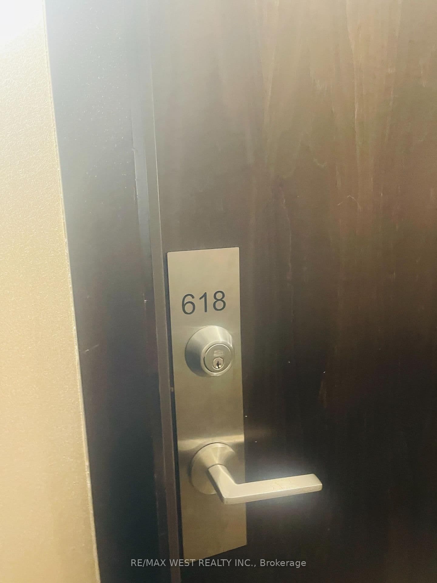 7608 Yonge Street, Unit 618 - Image 1