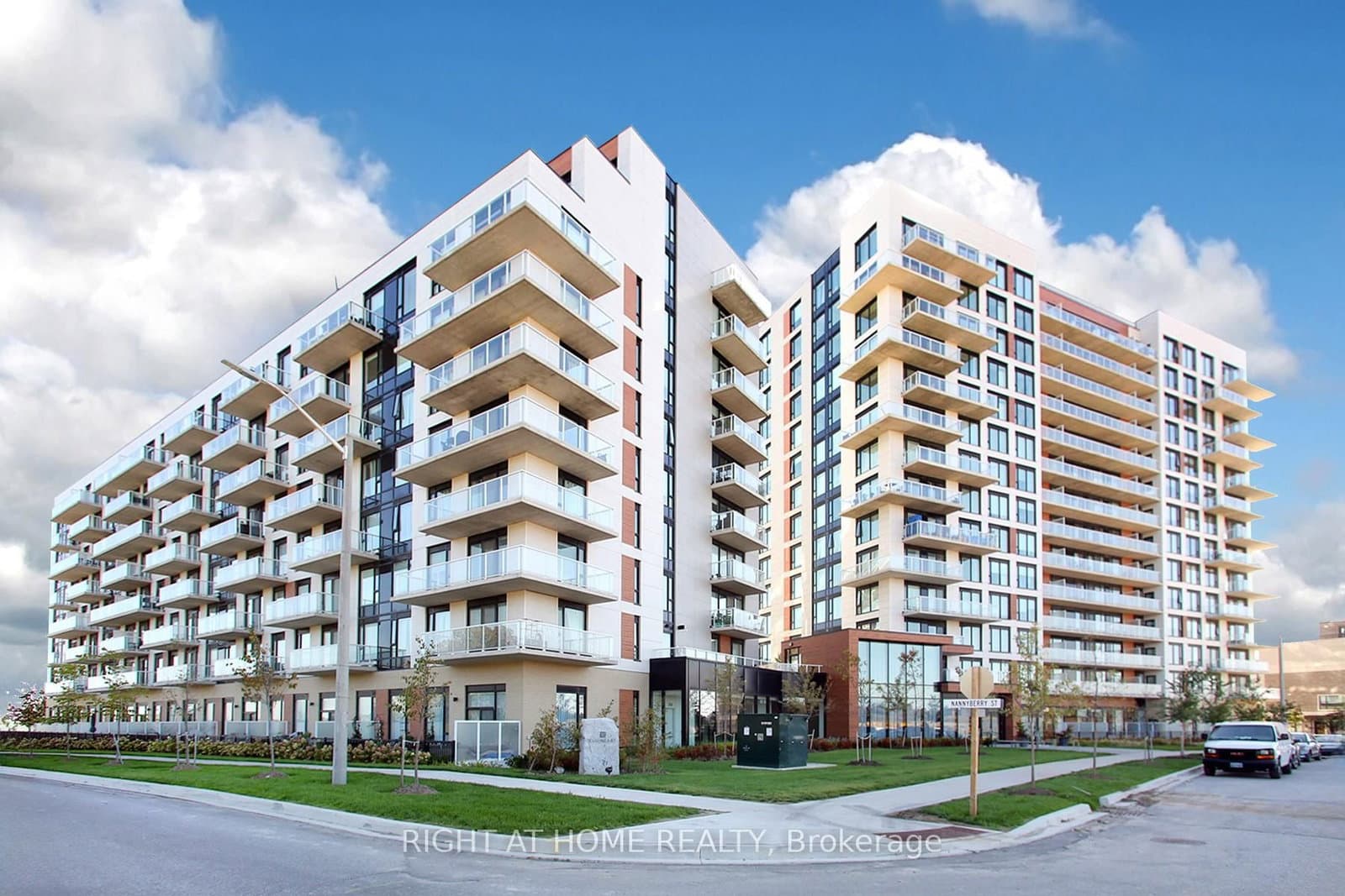 6 David Eyer Road, Unit 513 - Image 1