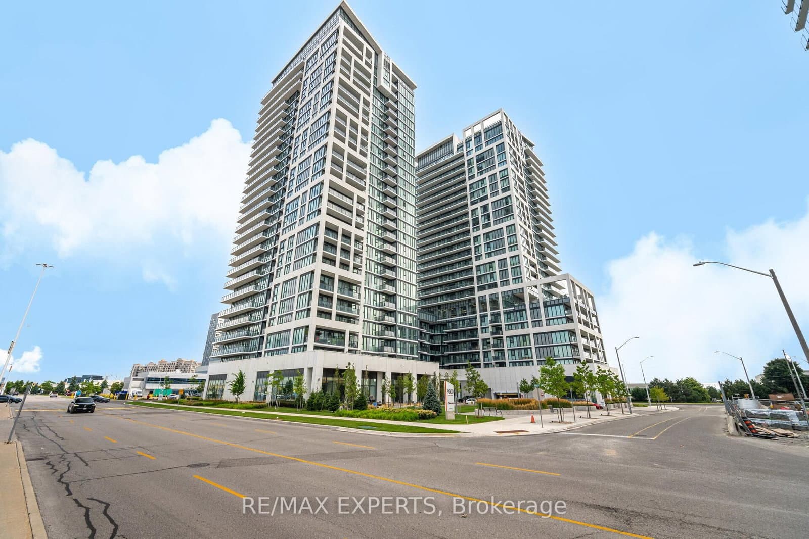 #221 - 9000 Jane Street