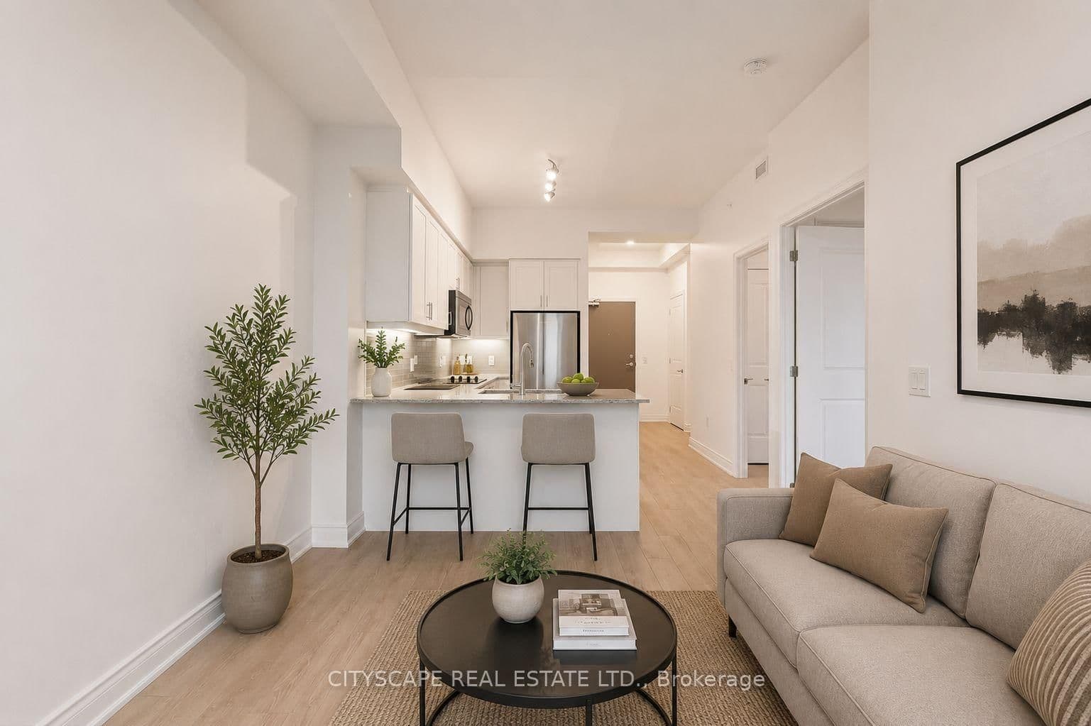 9618 Yonge Street, Unit 1210 - Image 5