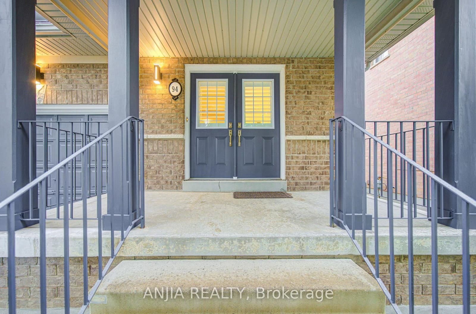 94 Cynthia Jean Street - Image 2