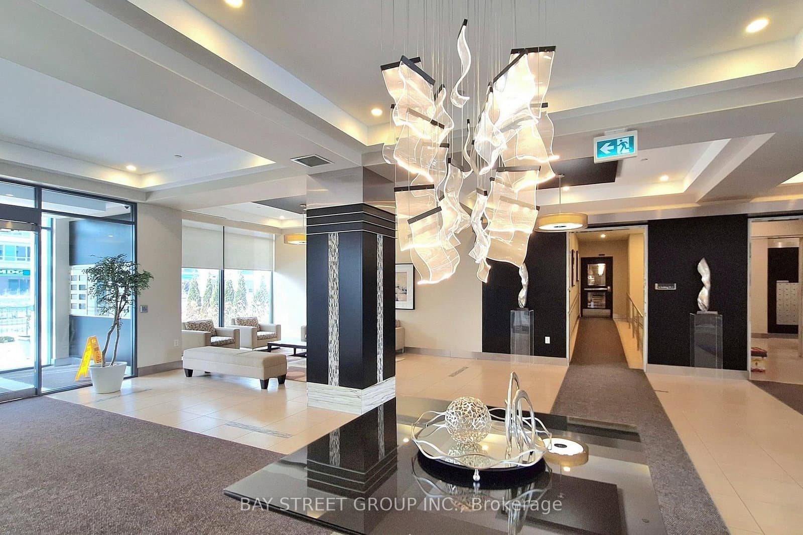 55 South Town Centre Boulevard, Unit 612 - Image 4