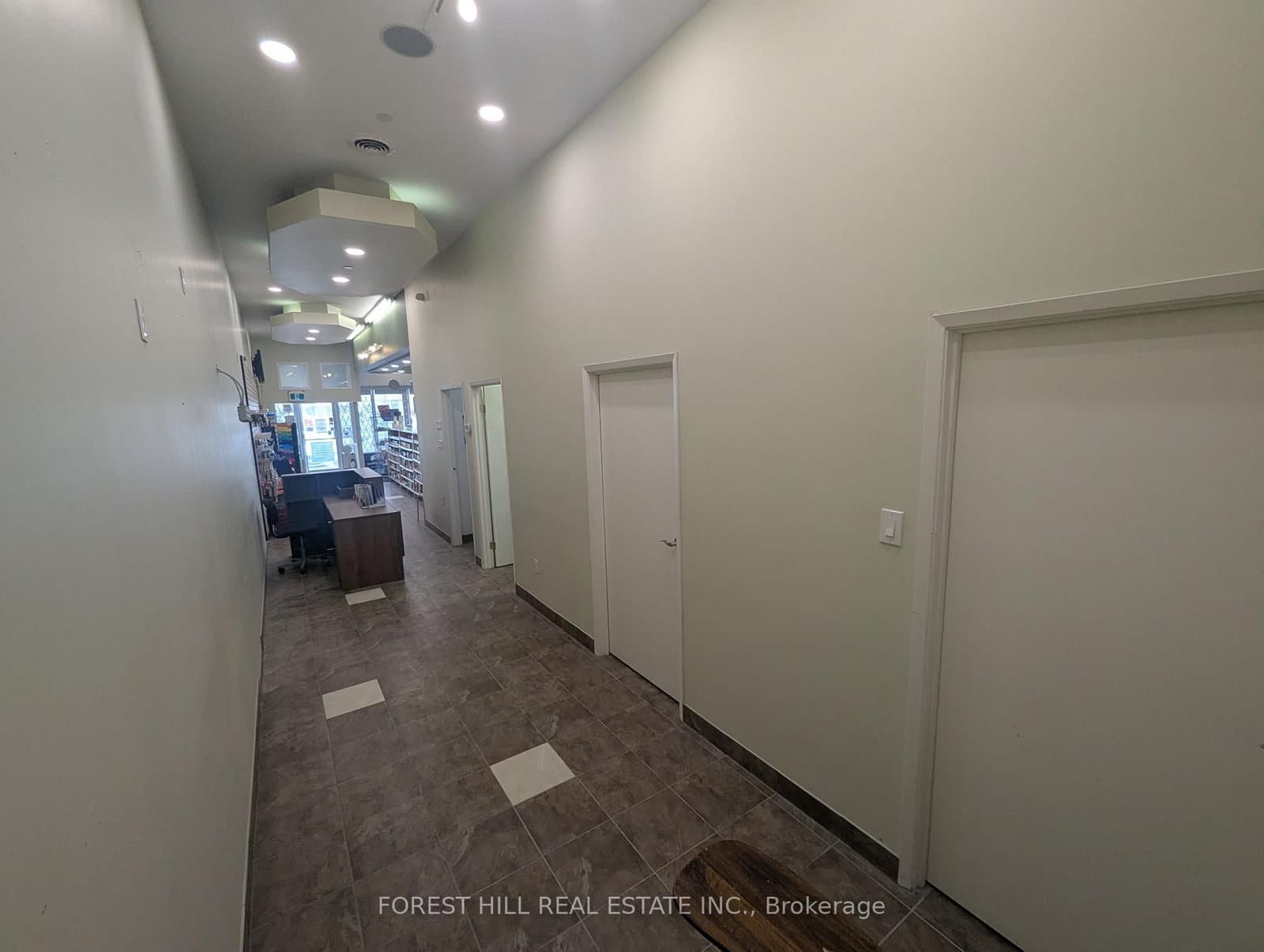 9100 Jane Street, Unit 16 - Image 4