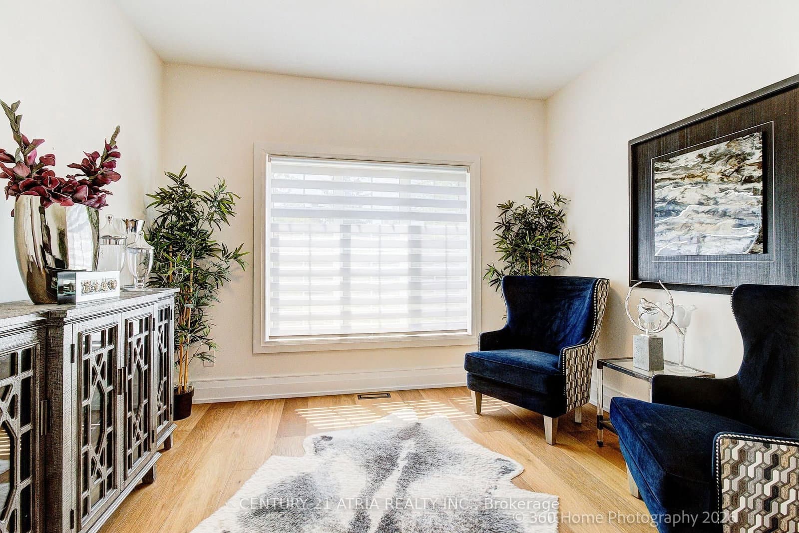176 Laurentian Boulevard - Image 5