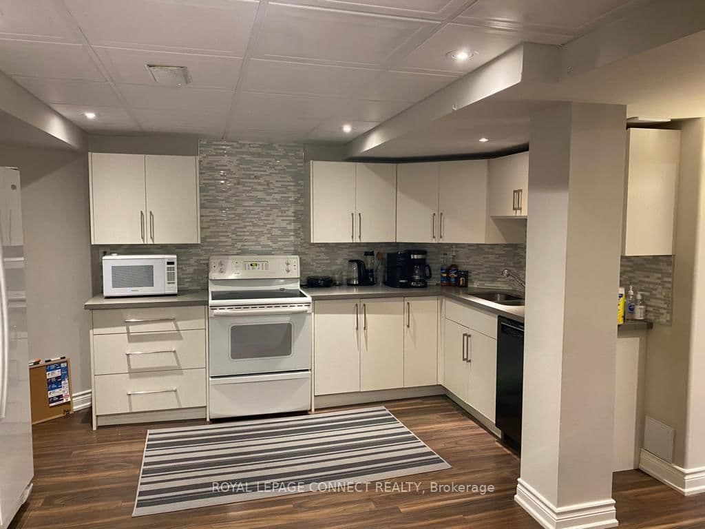 43 Tomlin Crescent, Unit Lower - Image 6