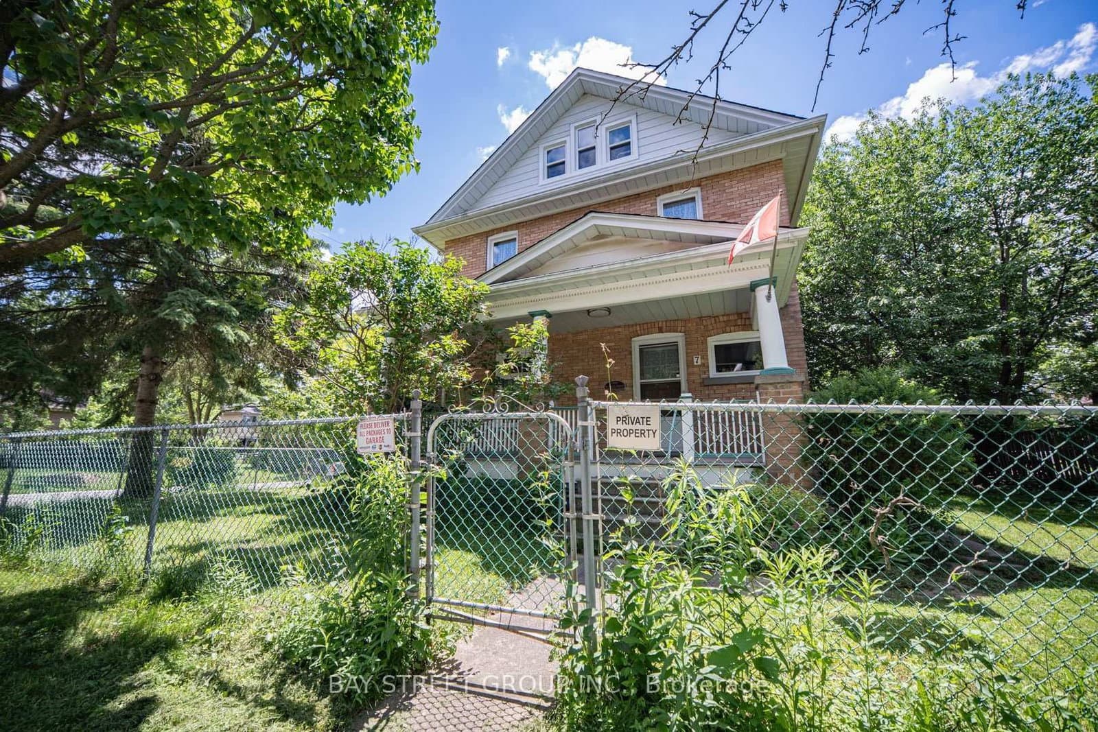 7 Pavillion Street, Unit (Lower) - Image 1