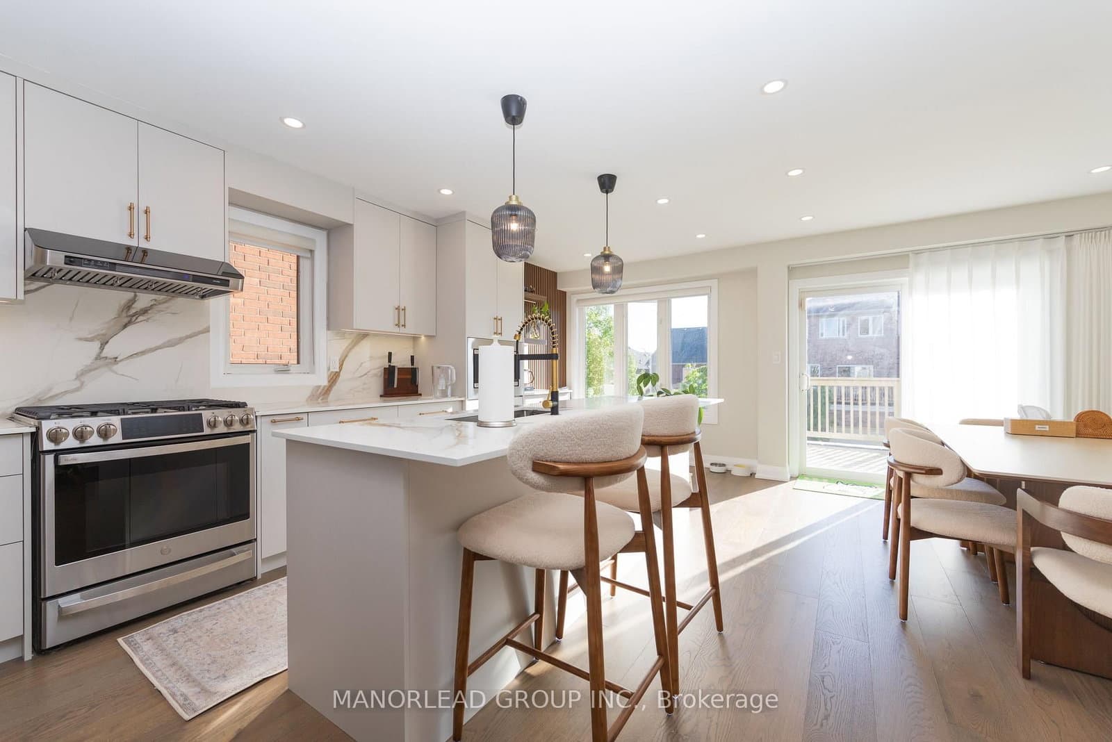 8 Rock Garden Street - Image 1