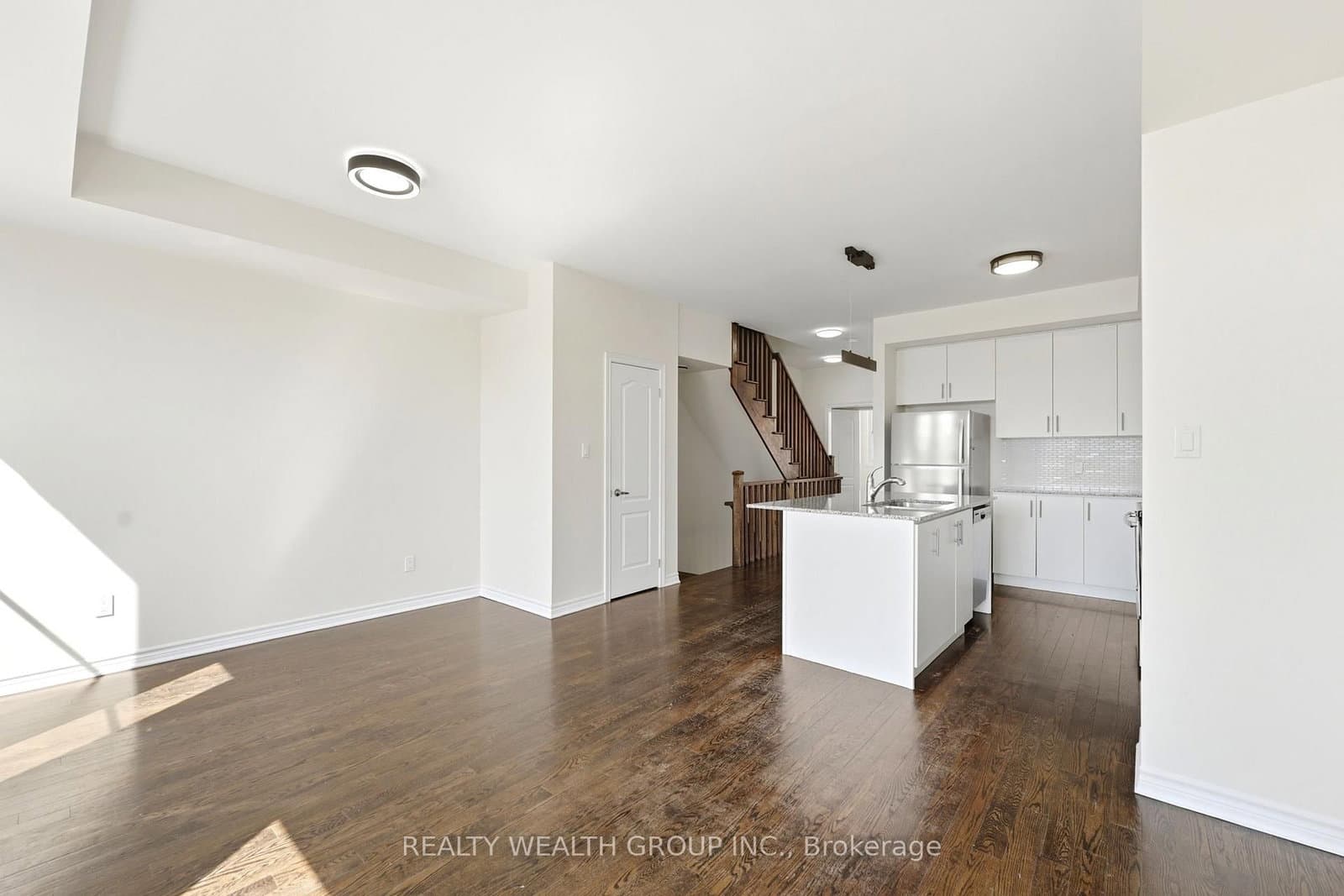 7 City Park Circle - Image 4