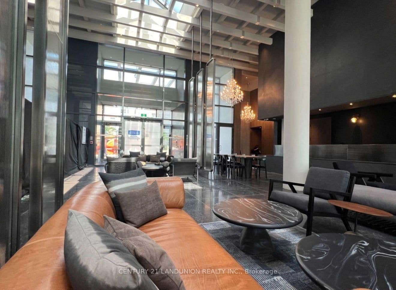 28 Interchange Way, Unit 3102 - Image 2