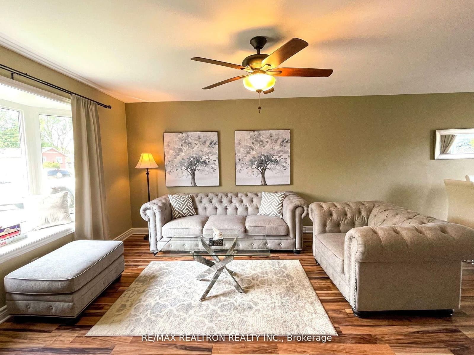 298 Glenwoods Avenue - Image 2