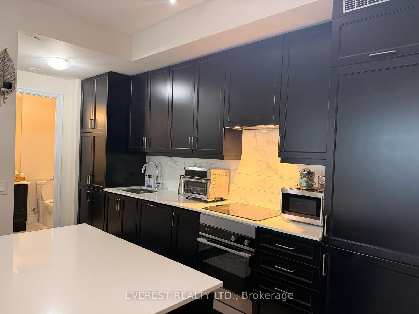 9075 Jane Street, Unit 1706 - Image 6