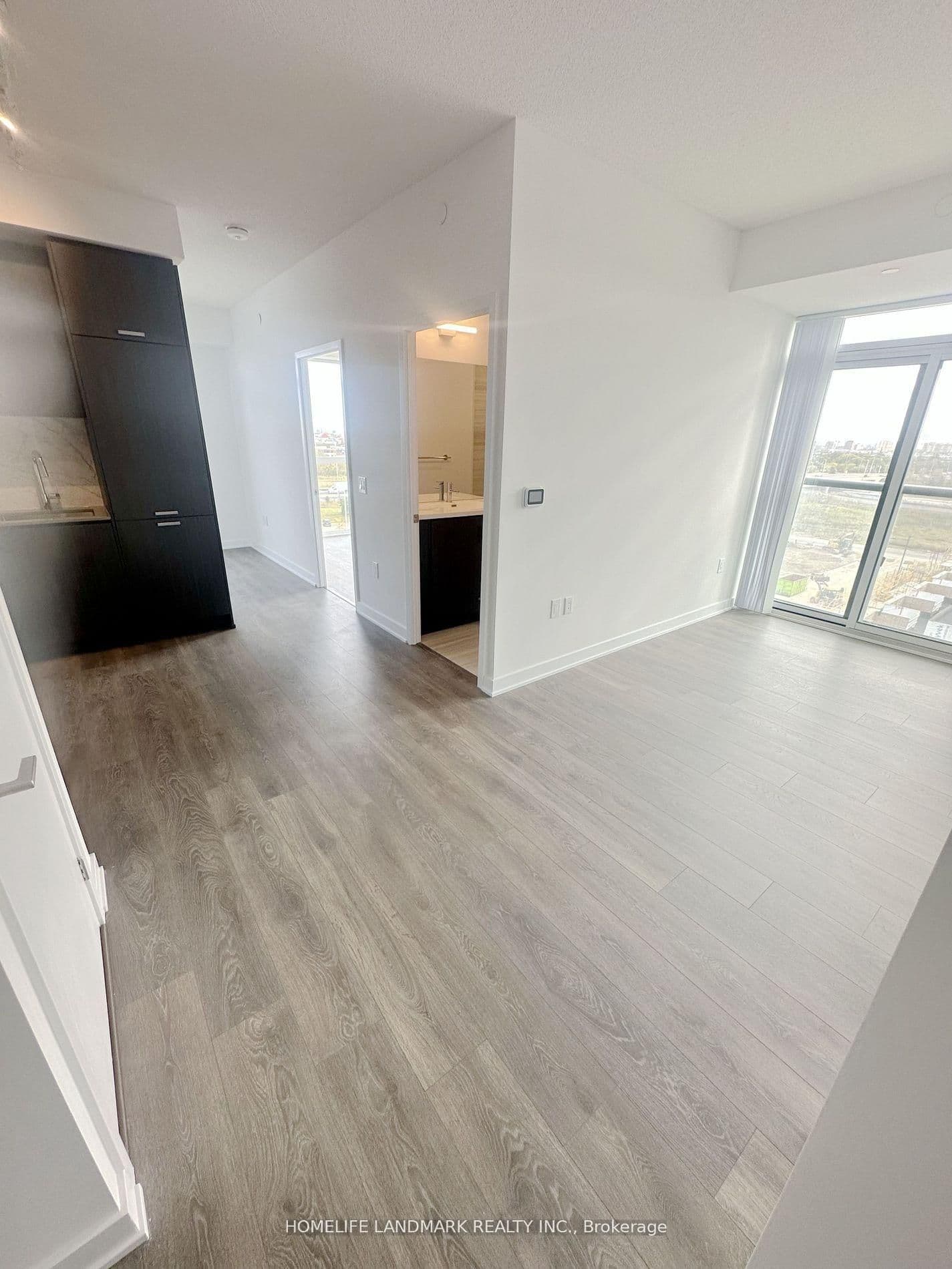 60 Honeycrisp Crescent, Unit 719 - Image 3