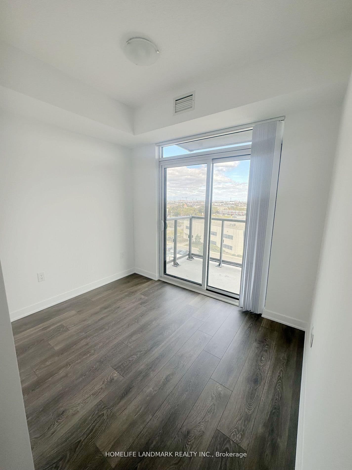 60 Honeycrisp Crescent, Unit 719 - Image 6