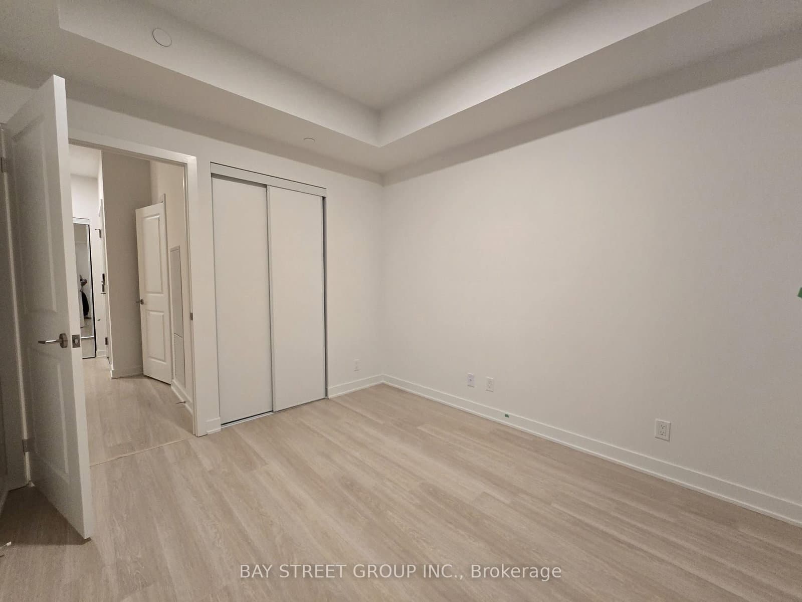 50 Upper Mall Way, Unit 1806B - Image 2