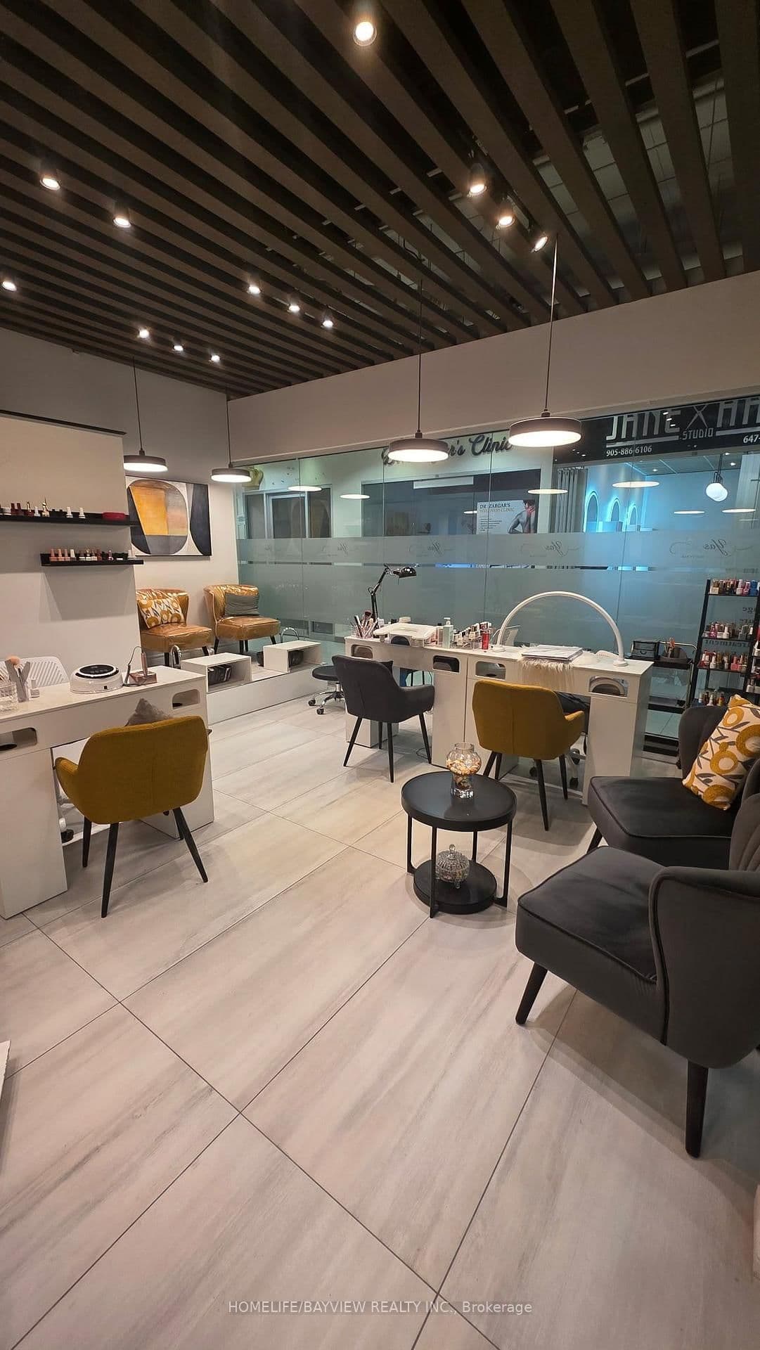 7181 Yonge Street, Unit 265 & 264 - Image 6