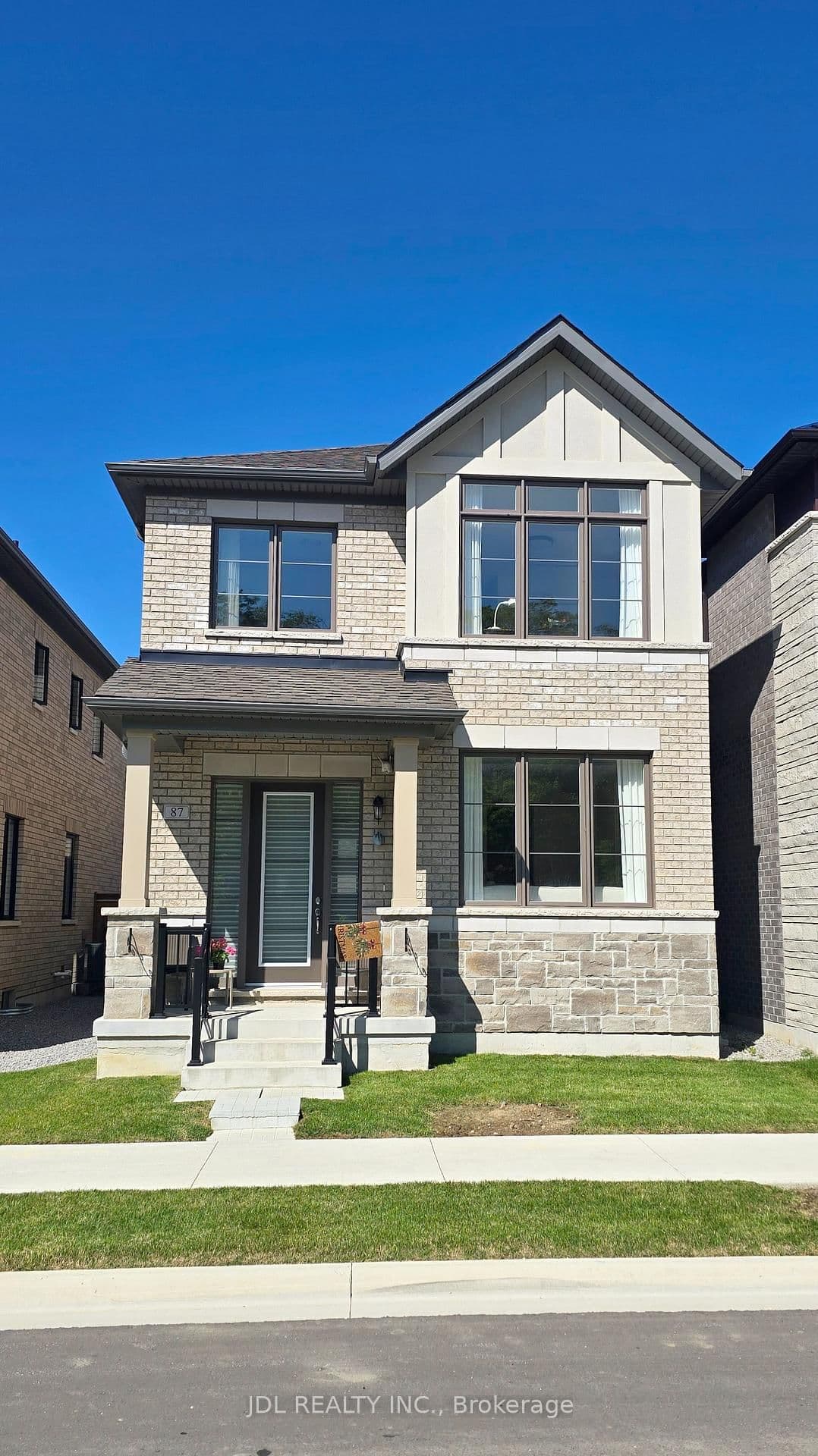 87 Albert Newell Drive - Image 2