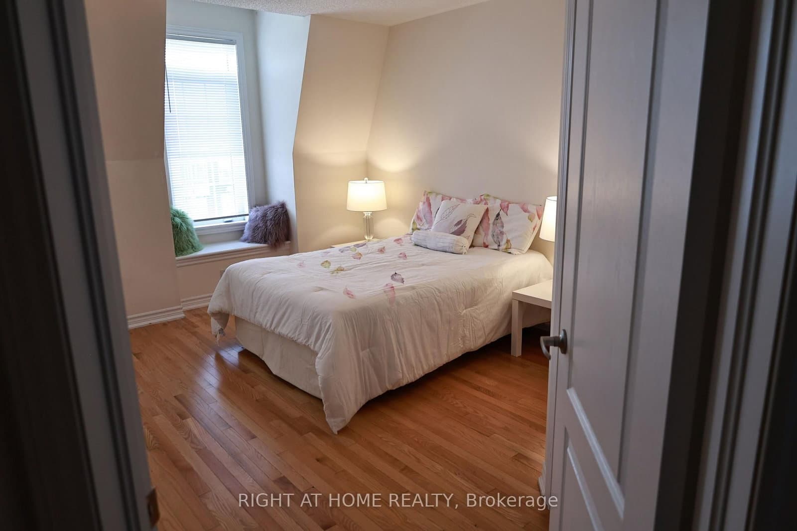 10971 Woodbine Avenue - Image 6