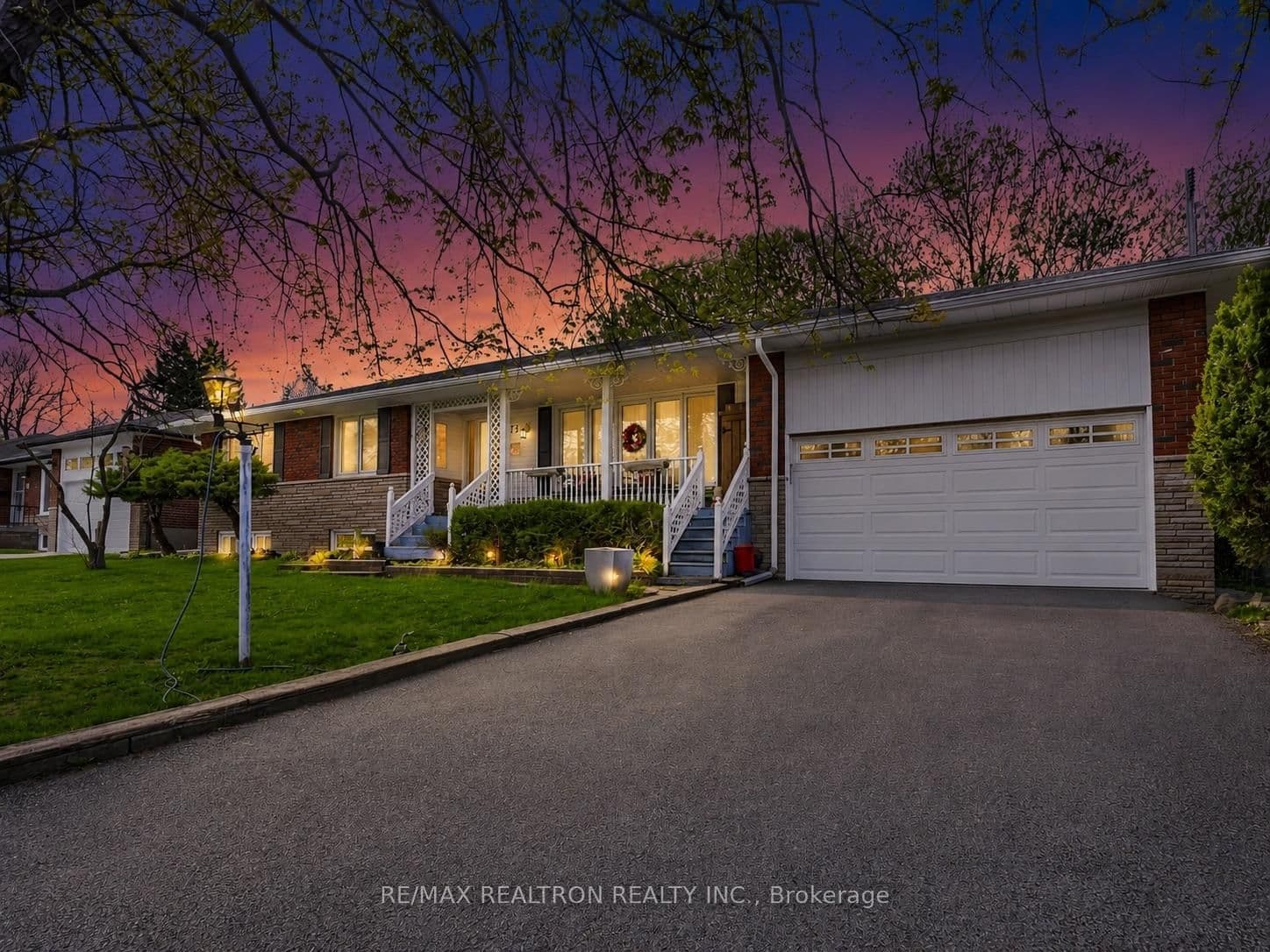 22 Longbridge Road - Image 1