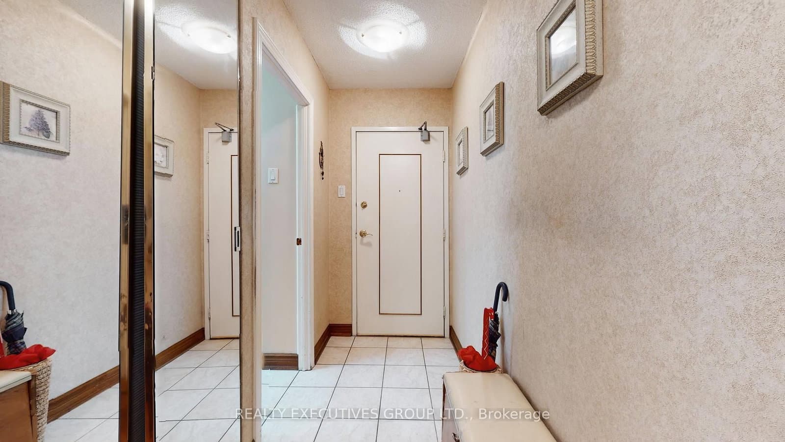 8111 Yonge Street, Unit 1403 - Image 3
