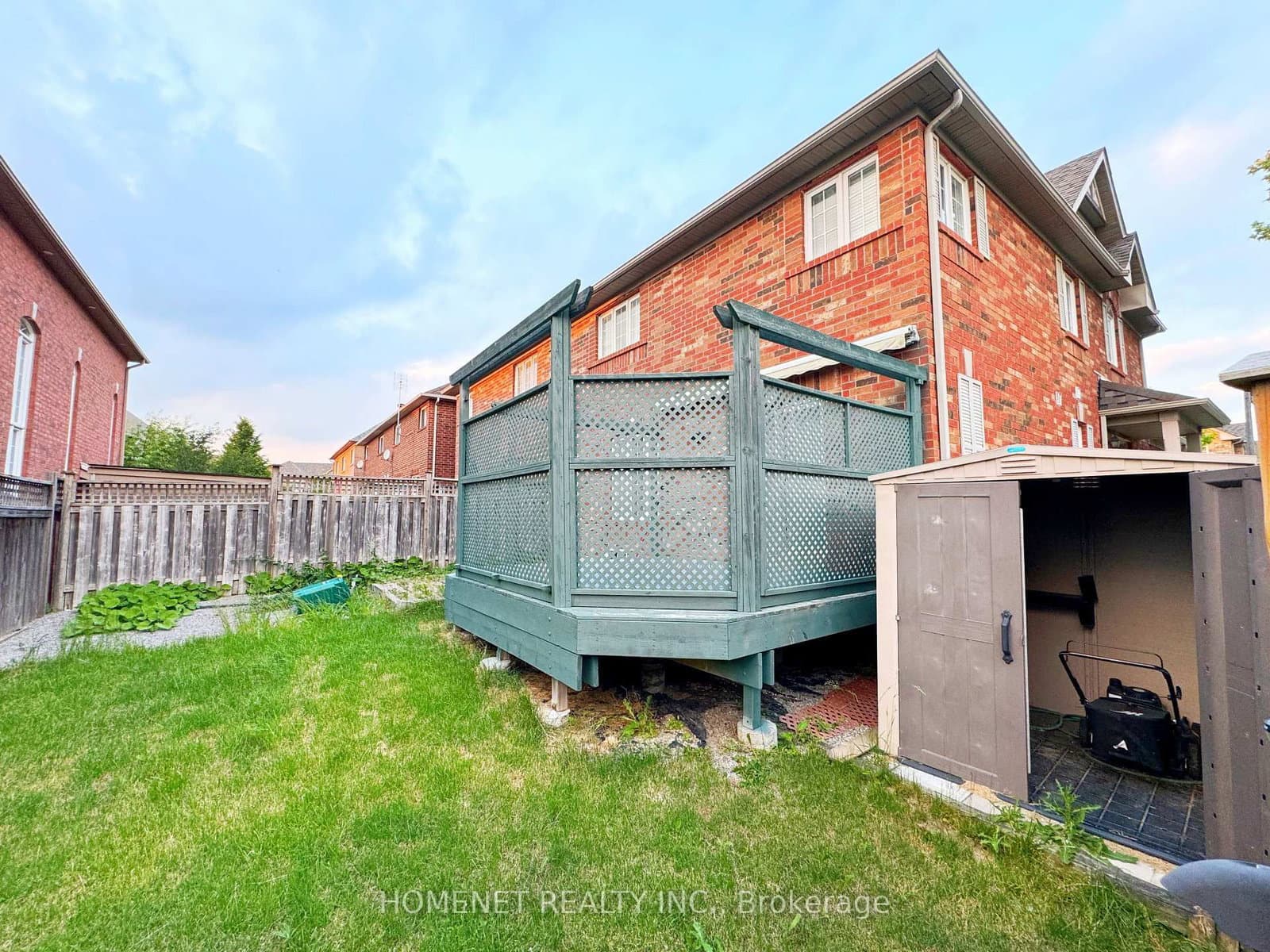 2 Stotts Crescent - Image 4
