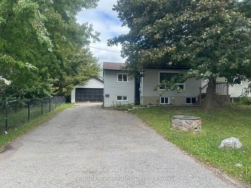 15395 Bayview Avenue - Image 1