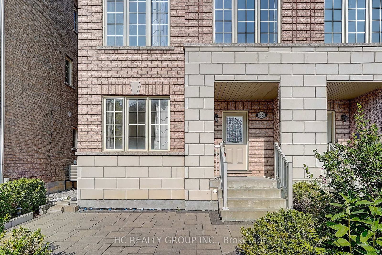 22 Toulouse Court - Image 2