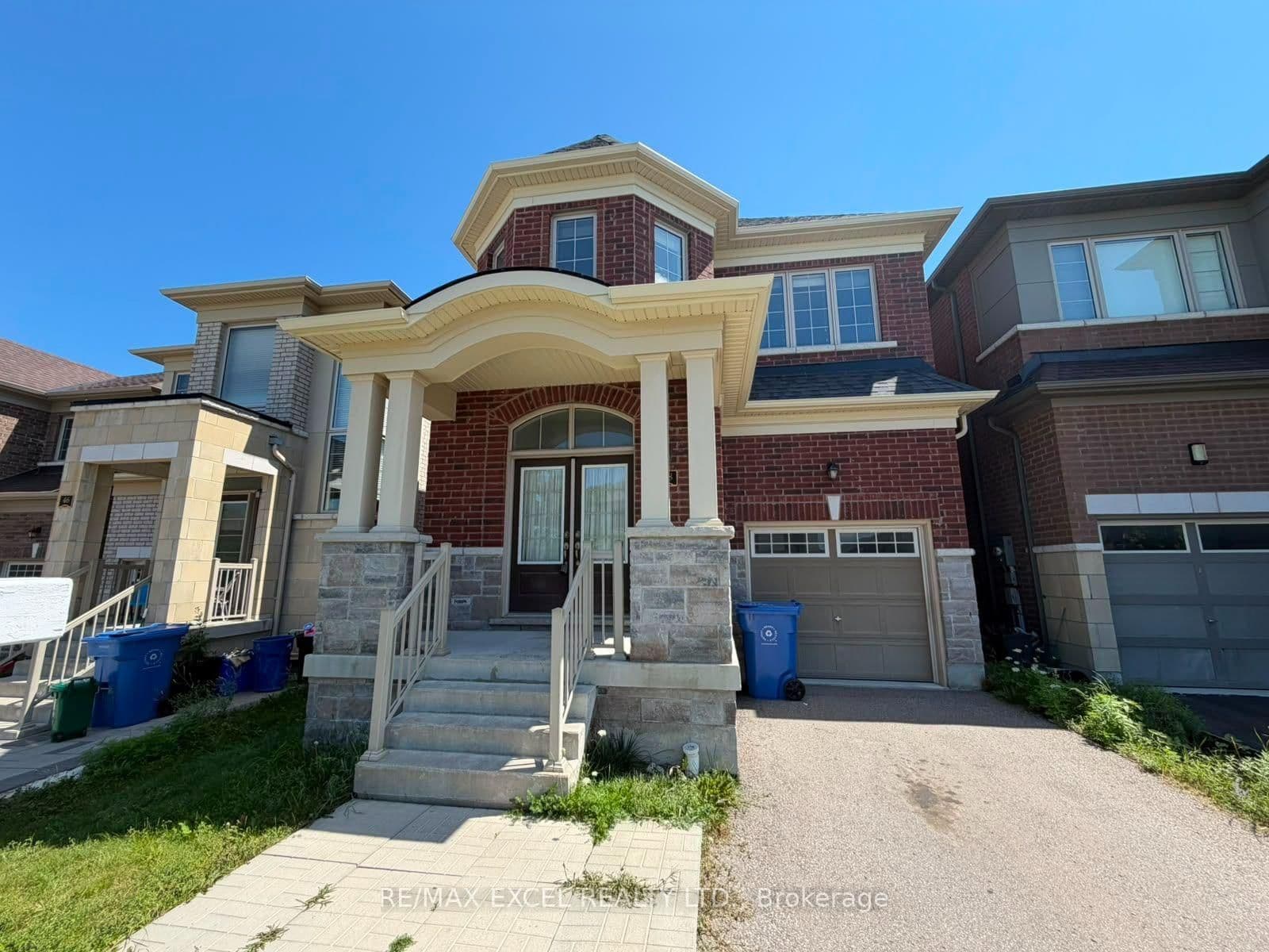 27 Manston Crescent - Image 1