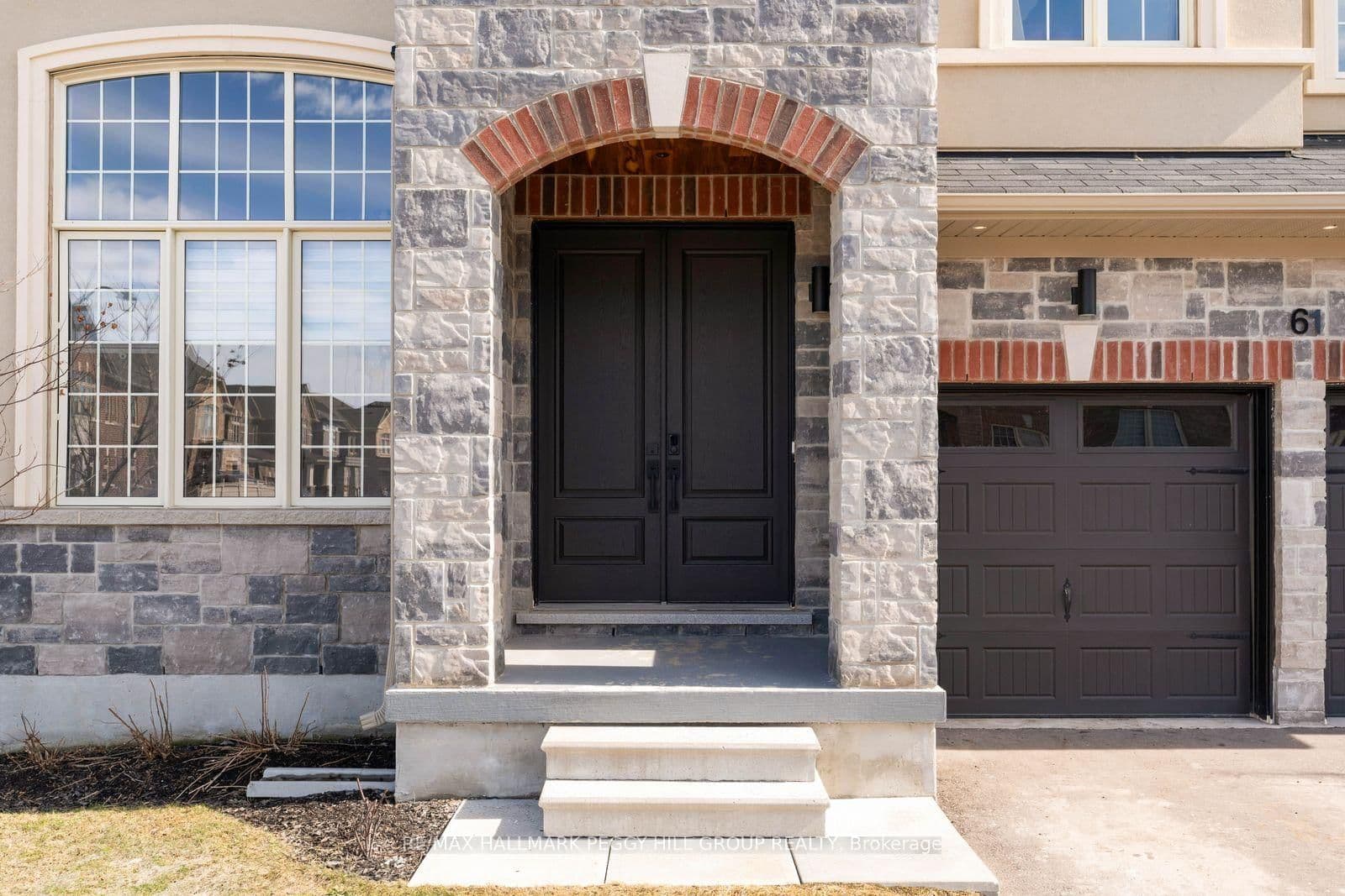 61 Strathgreen Lane - Image 2