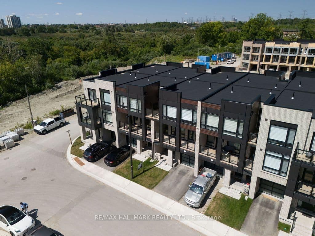 12 Dandara Gate - Image 2
