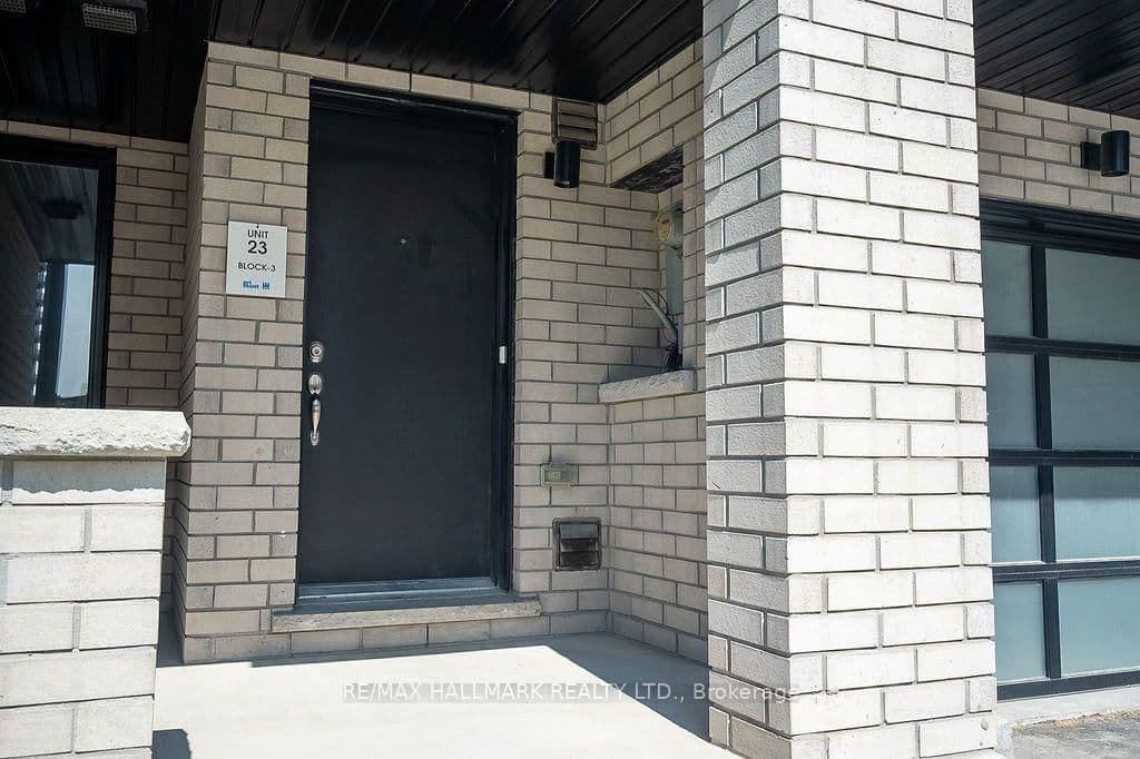 12 Dandara Gate - Image 6